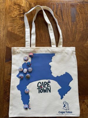Signature Cape Totes Tote Bag & Badge Set